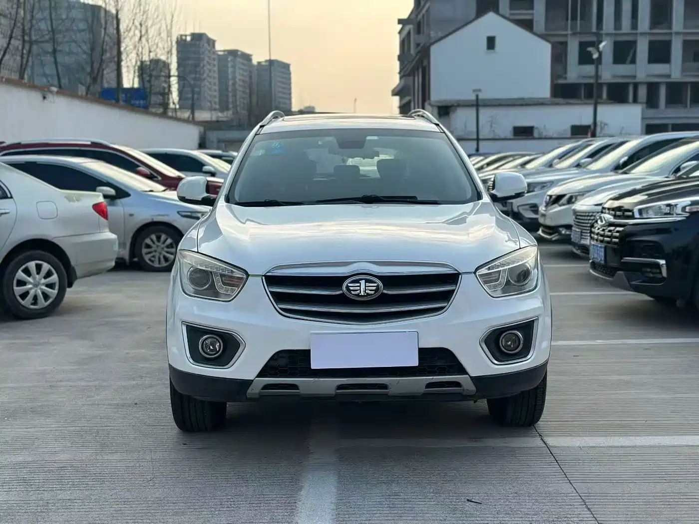 Besturn X80 2014 2015 2.0L Automatic Comfort
