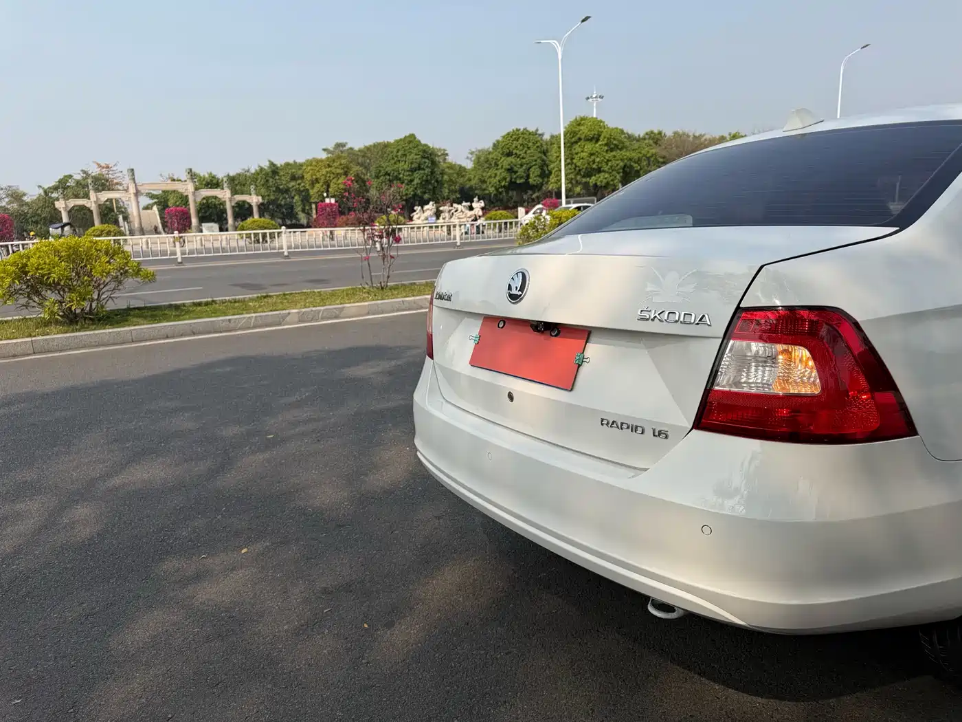 Škoda Rapid 2013 1.6L Automatic Smart Selection фото 31