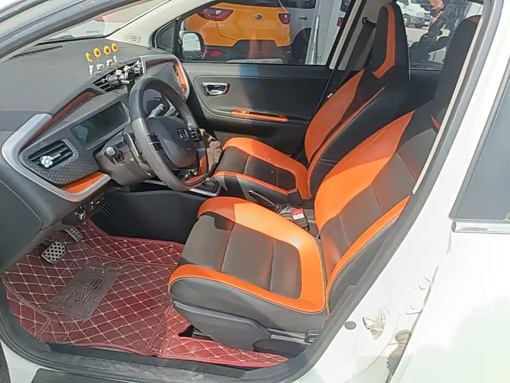 Geely Yuanjing X1 2018 2017 1.3L Auto Player Edition