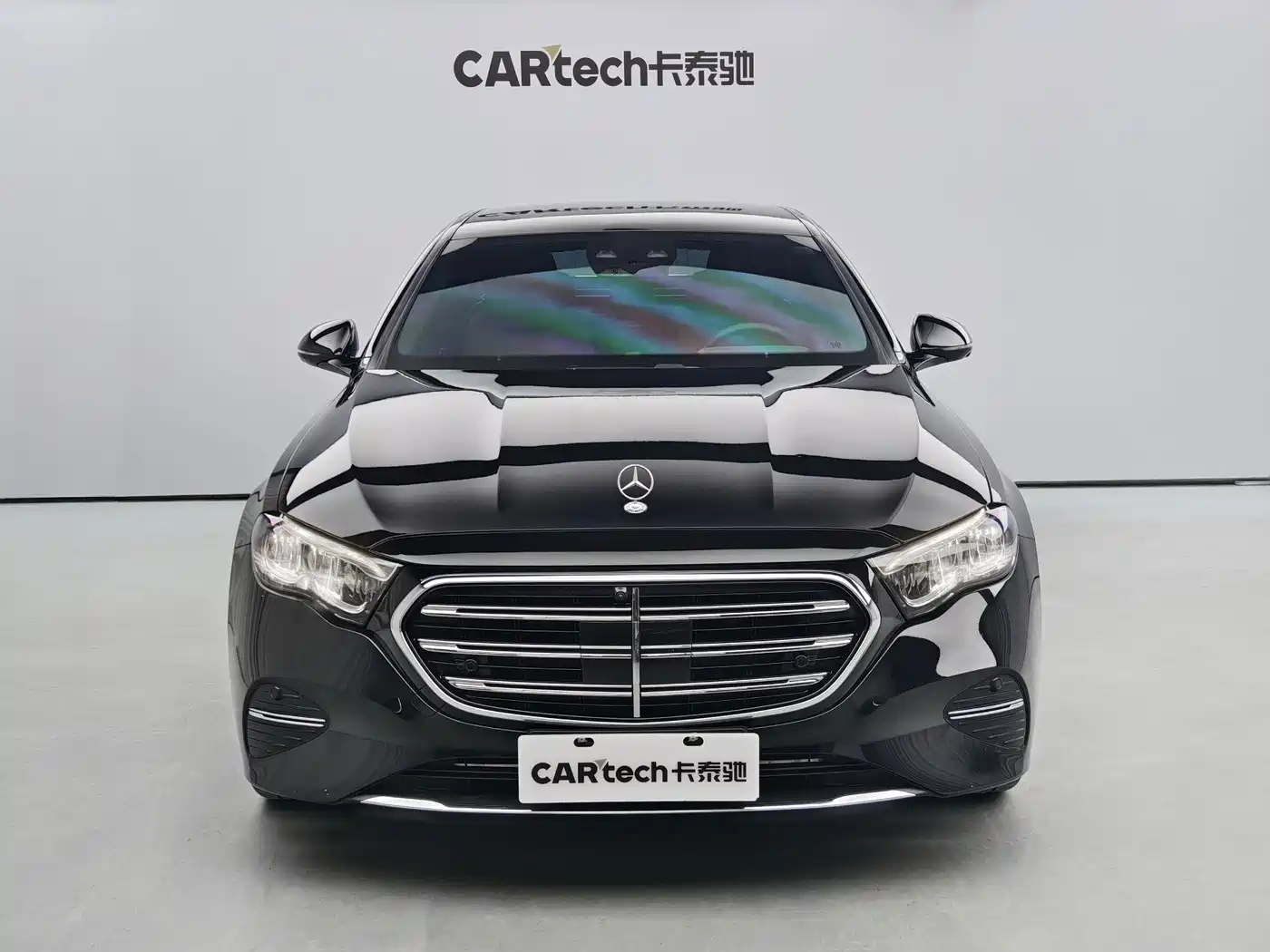Mercedes-Benz E-Class 2024 Model E 300 L Luxury фото 2
