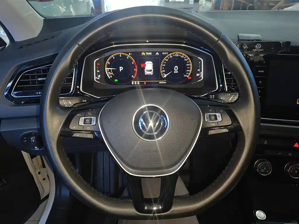 Volkswagen T-ROC 2022 280TSI DSG 2WD Comfort PLUS фото 11