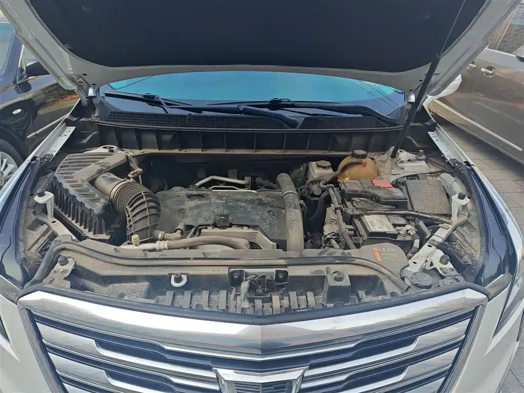 Cadillac XT5 2018 25T Luxury фото 16
