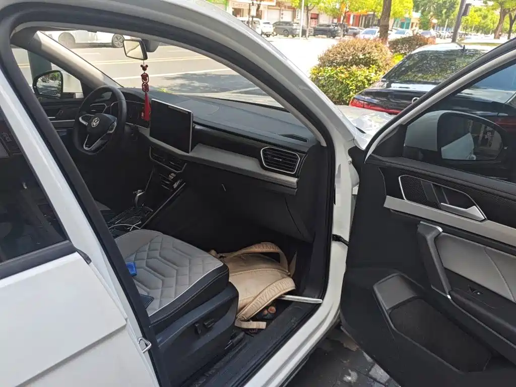 Volkswagen Tayron 2025 2025 Shared Joy 330TSI