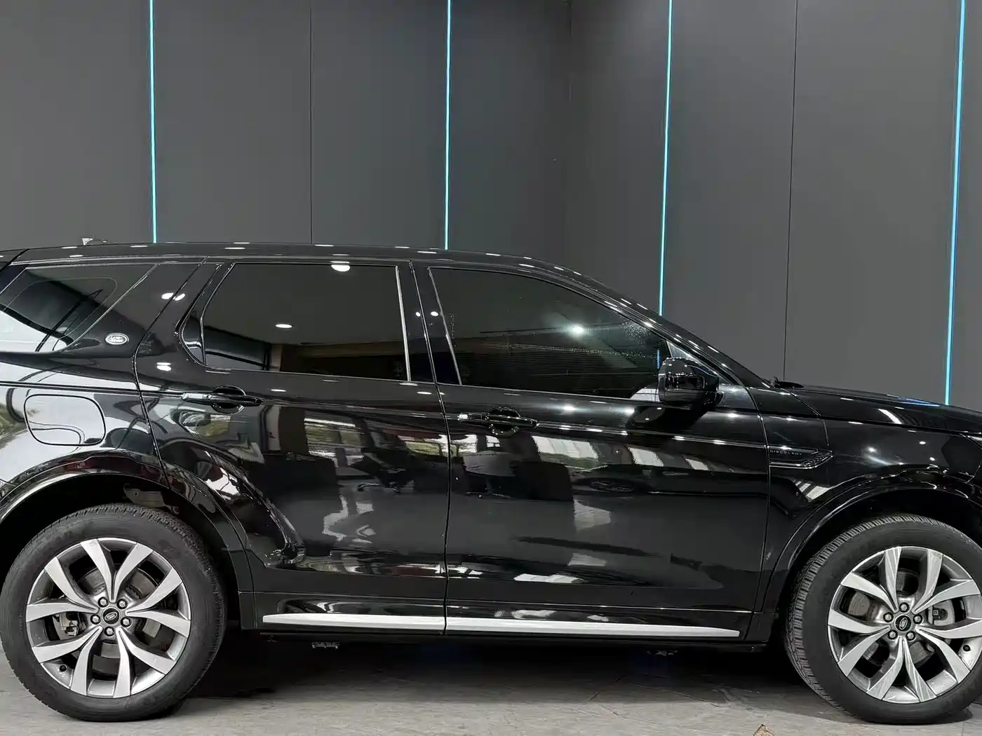 Land Rover Discovery Sport 2024 2025 249PS Performance Tech Edition
