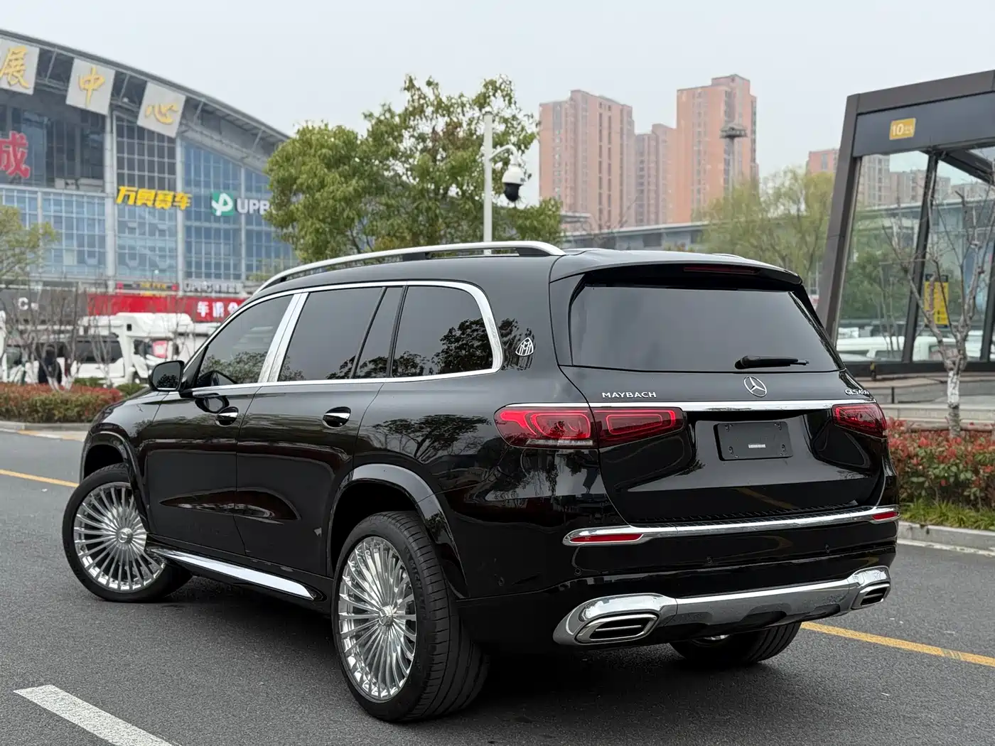 MERCEDES-BENZ MAYBACH GLS