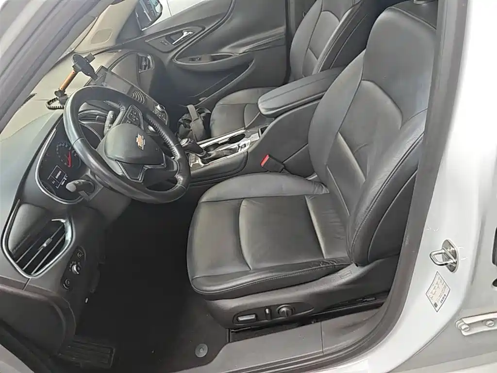 Chevrolet Malibu XL 2017 1.5T Auto Sport Edition фото 15