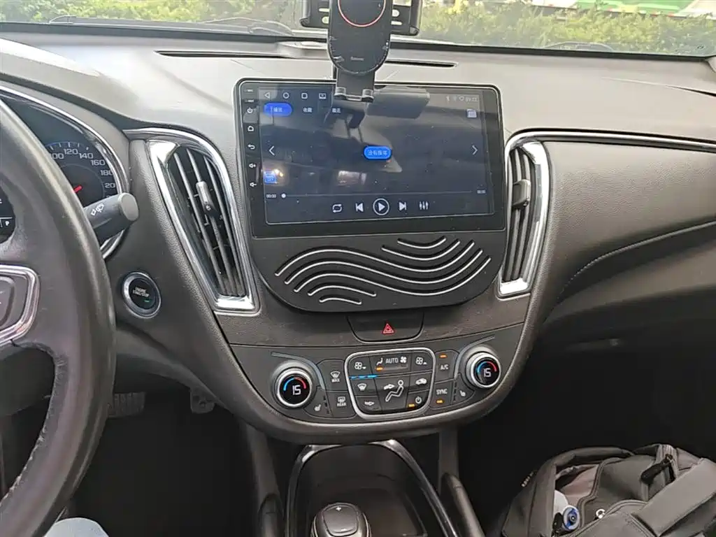 Chevrolet Malibu XL 2017 1.5T Auto Sport Edition фото 13