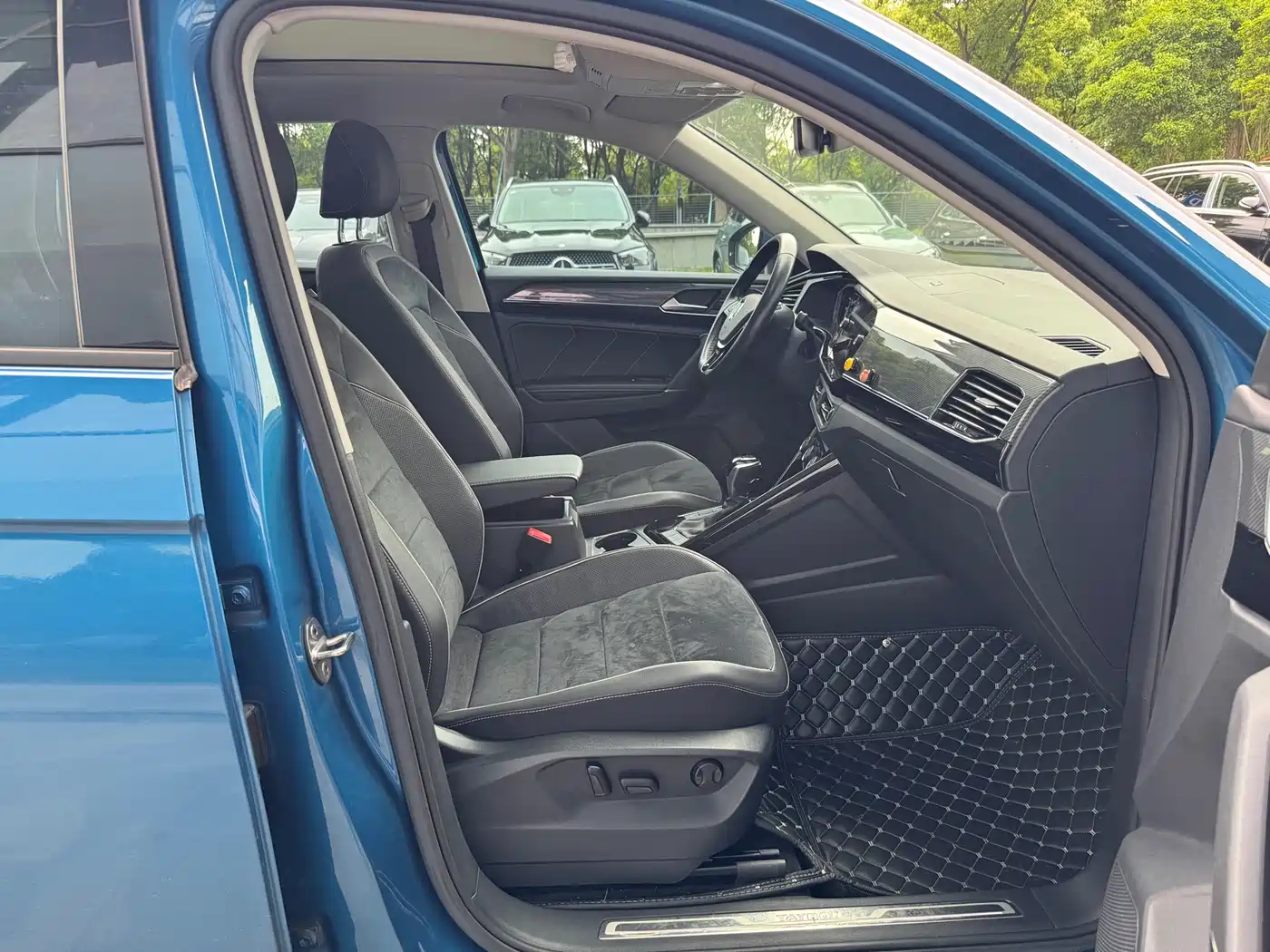 Volkswagen Tayron 2019 330TSI 2WD Premium China V фото 13
