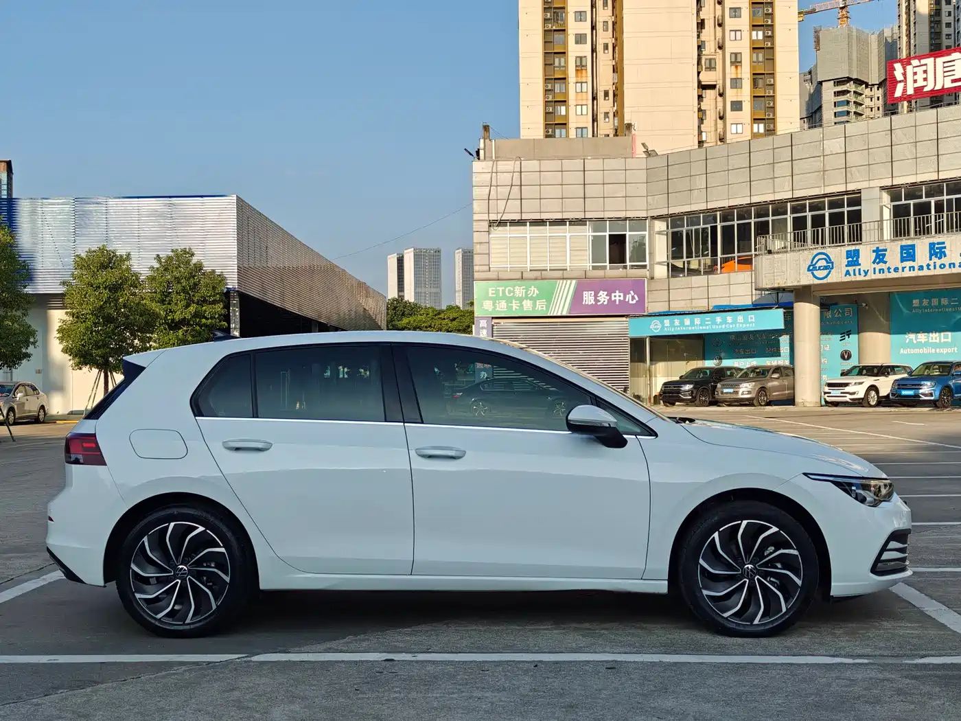 Volkswagen Golf 2021 280TSI DSG Pro фото 18