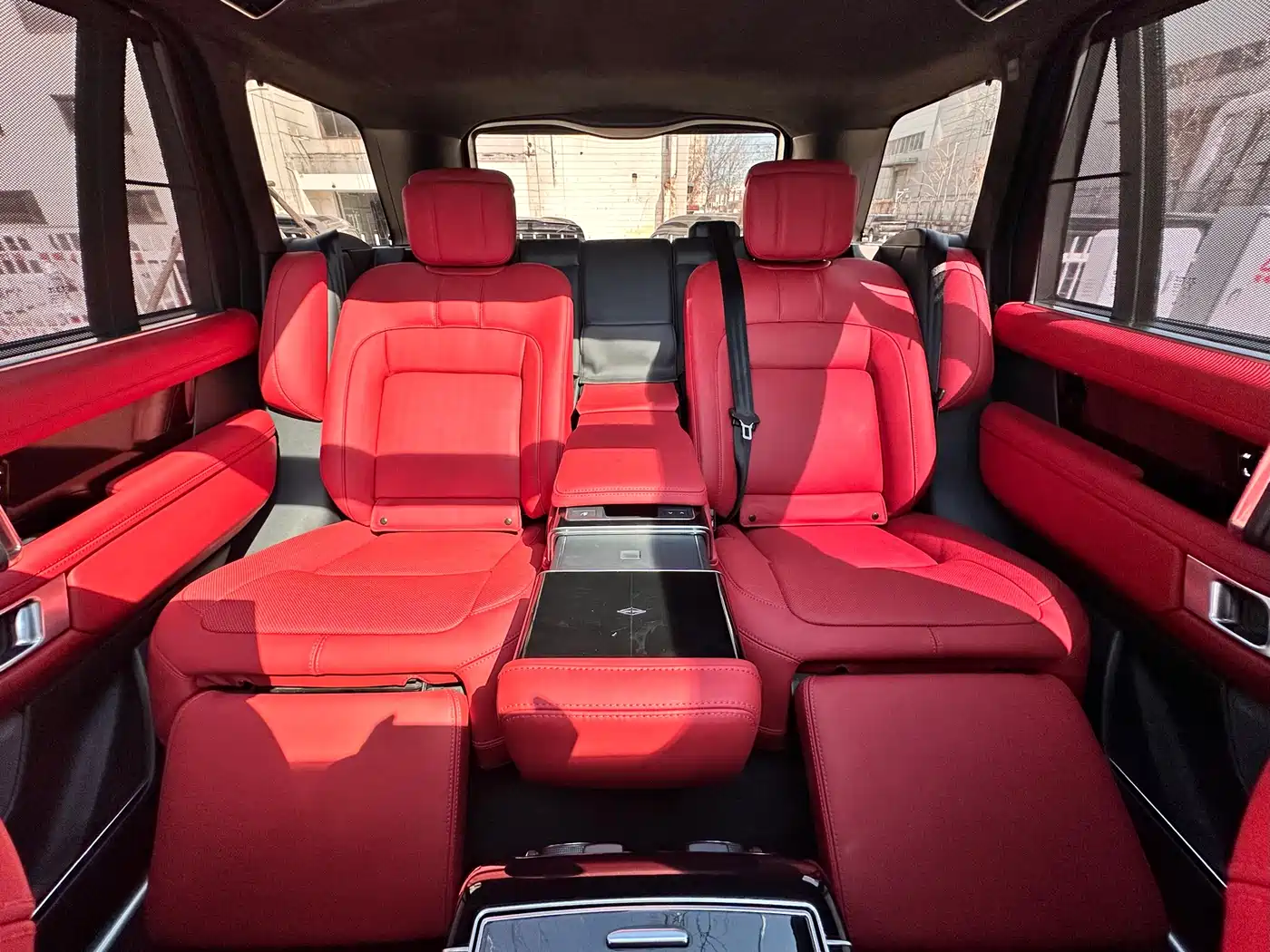 Land Rover Range Rover 2022 3.0 L6 400PS Prestige Genesis Extended Edition фото 28