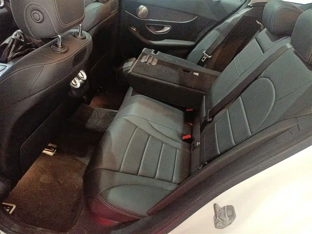 Mercedes-Benz C-Class (Import) 2020 Model C 260 Estate фото 17