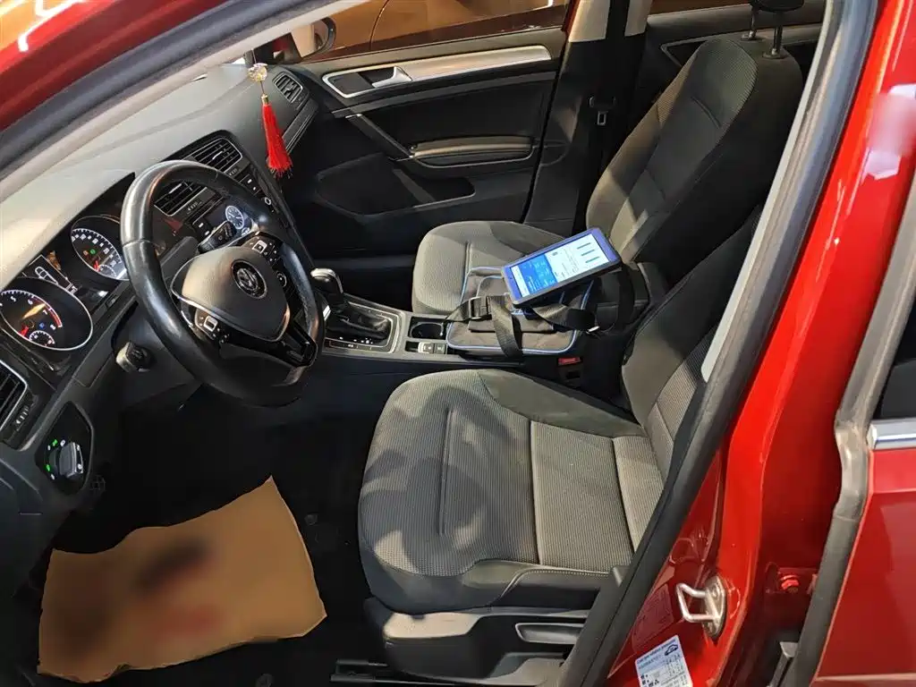 Volkswagen Golf 2018 230TSI Automatic Comfort фото 11