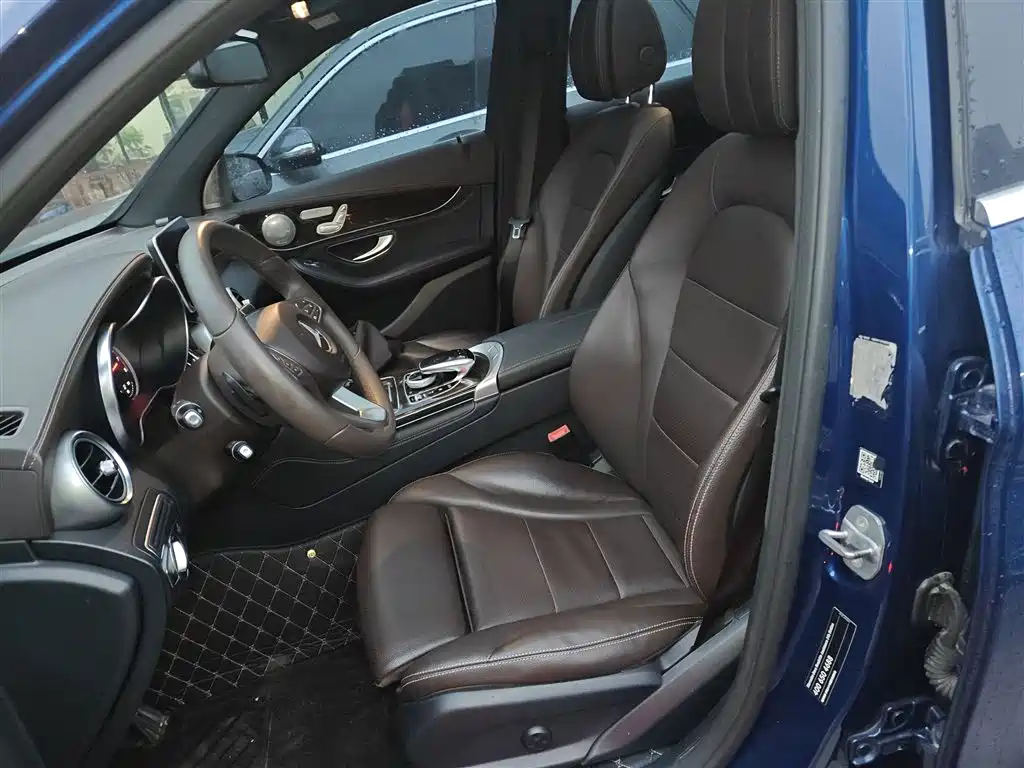 Mercedes-Benz GLC 2017 GLC 260 4MATIC Dynamic фото 11