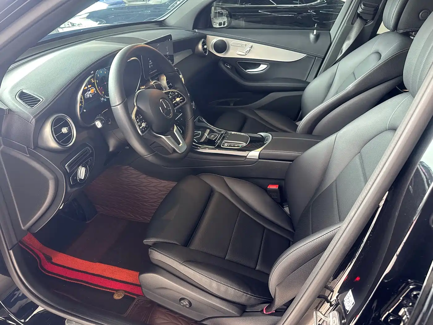 Mercedes-Benz GLC 2022 Facelift III GLC 260 L 4MATIC Dynamic фото 13