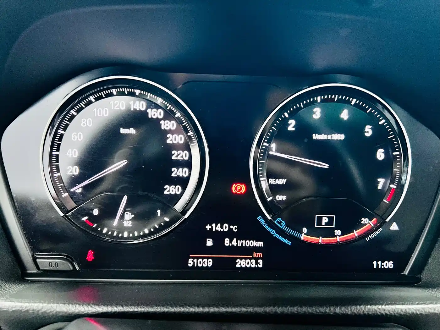 BMW 1 Series 2022 120i M Sport Shadow Edition фото 12