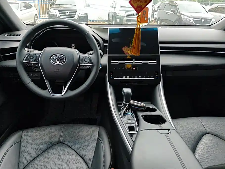 Toyota Avalon 2022 2.5L Luxury Edition фото 12