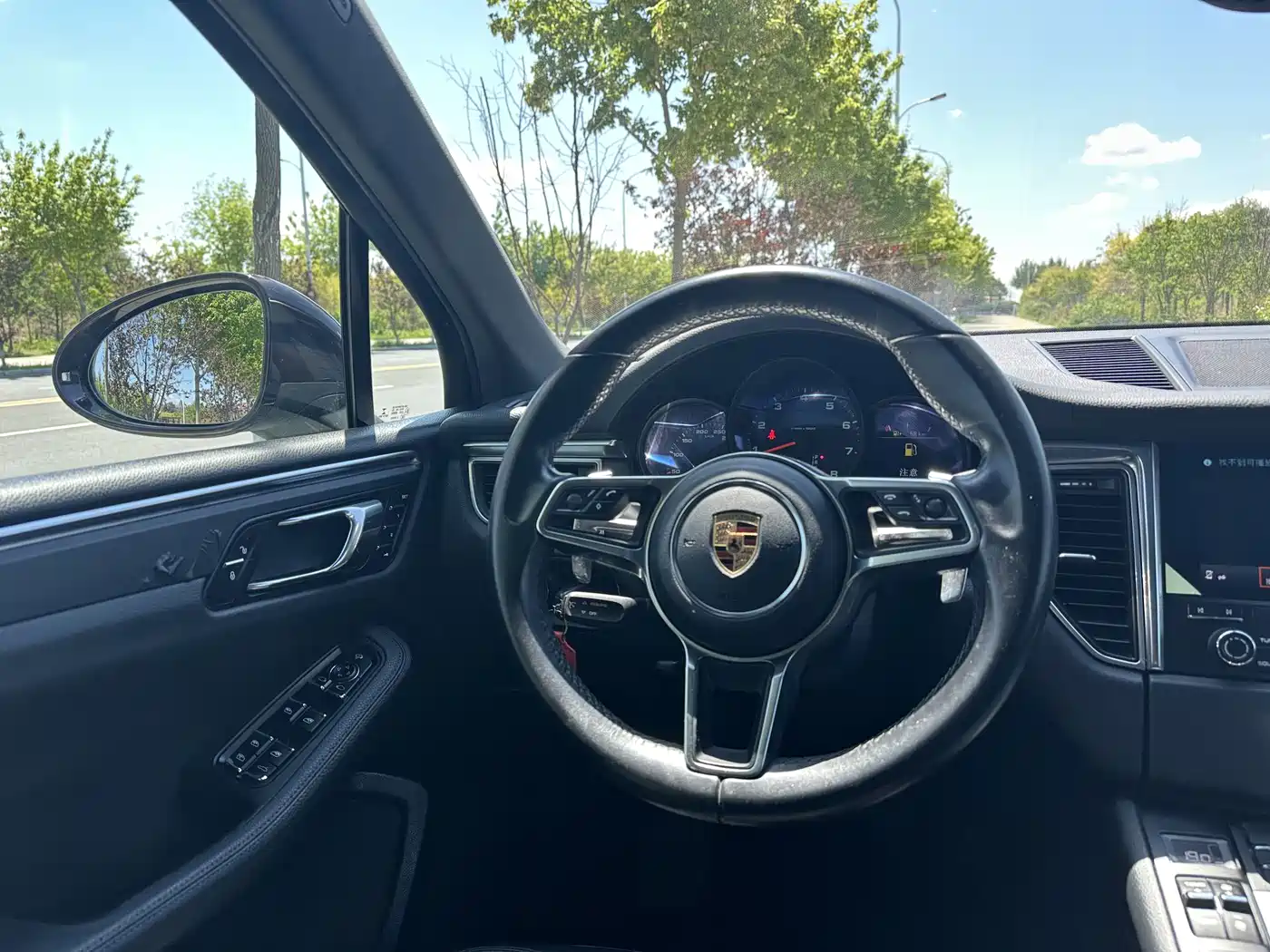 Porsche Macan 2017 Macan 2.0T фото 12