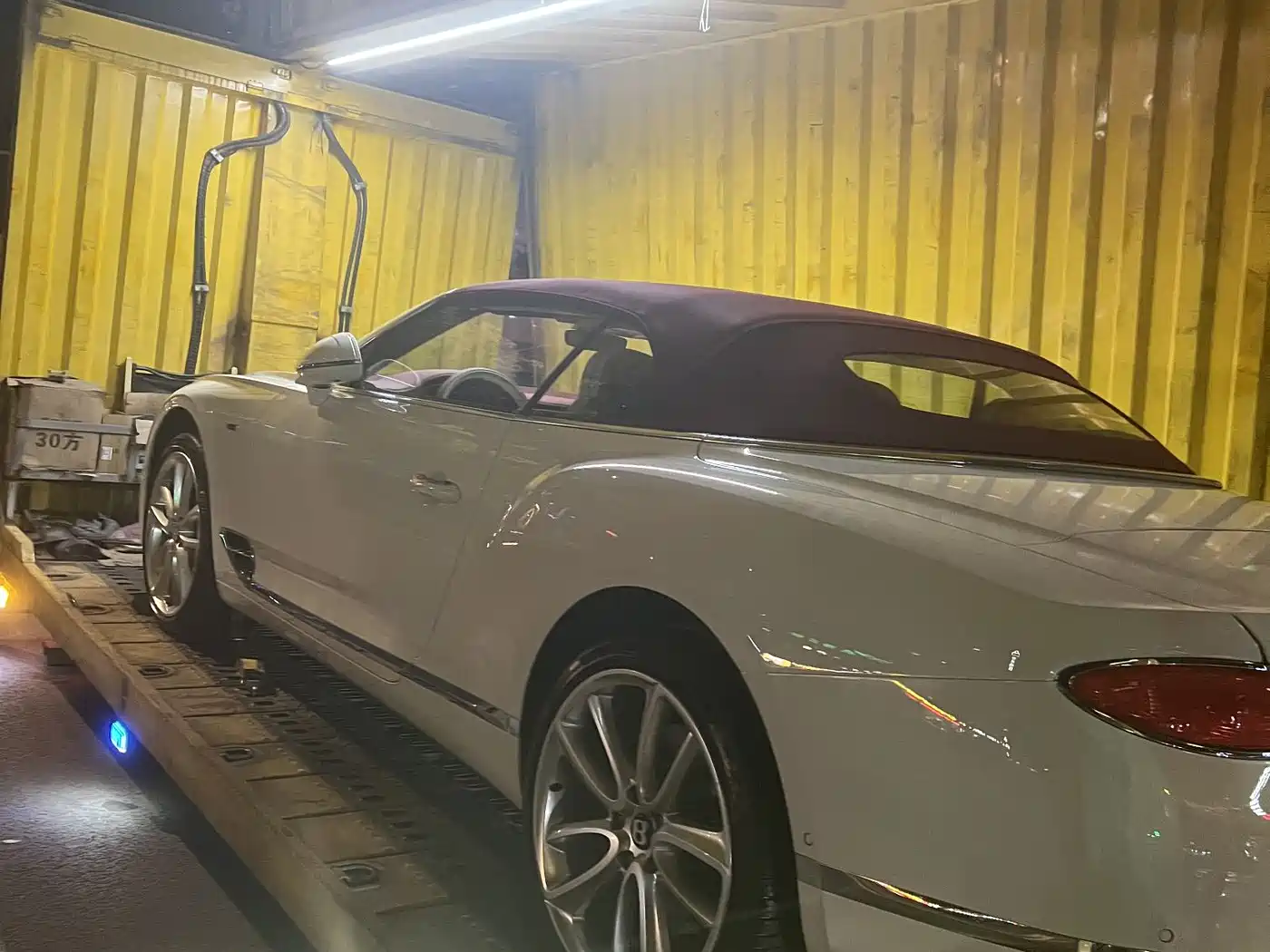 Bentley Continental 2025 2024 4.0T GT V8 Convertible