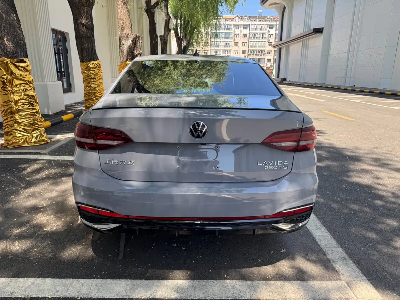 Volkswagen Lavida 2023 280TSI DSG Starlight Comfort Edition фото 5