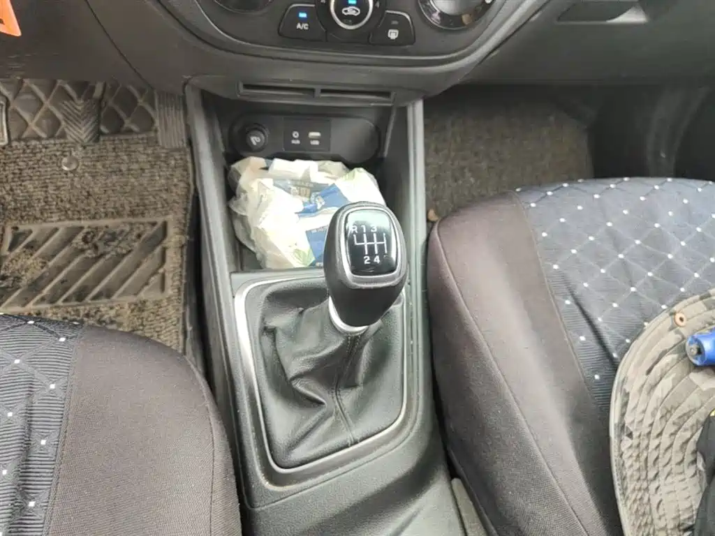 HYUNDAI ACCEPT