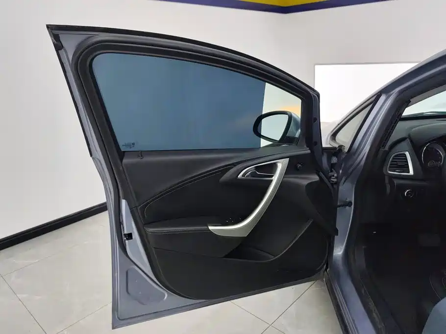 Фото 7 - Buick Excelle