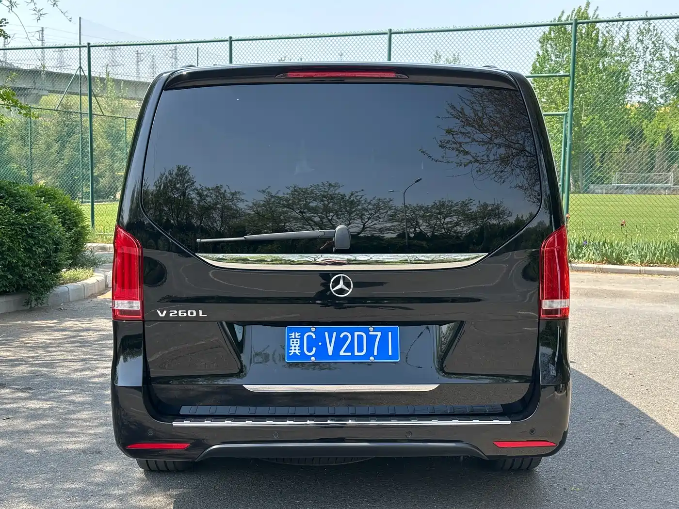 Mercedes-Benz V-Class 2022 V 260 L Long Wheelbase Luxury Edition фото 21