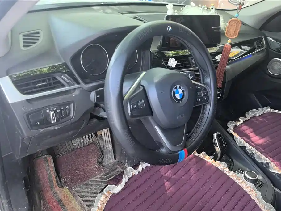 BMW X1 2021 sDrive20Li Fashion фото 12