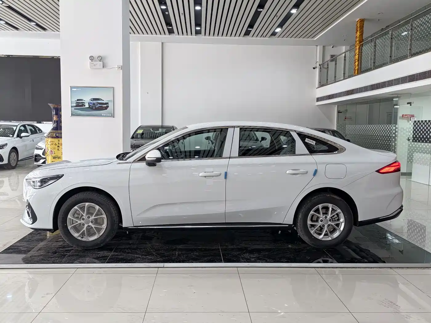 Geely Galaxy Galaxy Stellar 6 2025 125km Long Voyage Edition фото 3