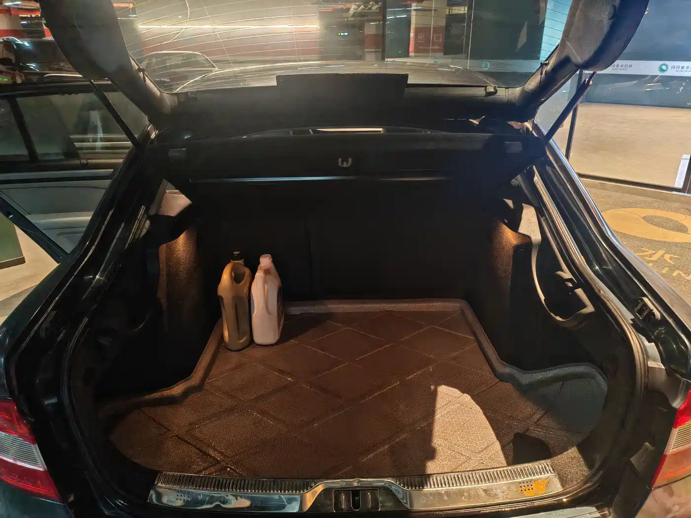 Škoda Superb 2009 1.8TSI Automatic Premium фото 17