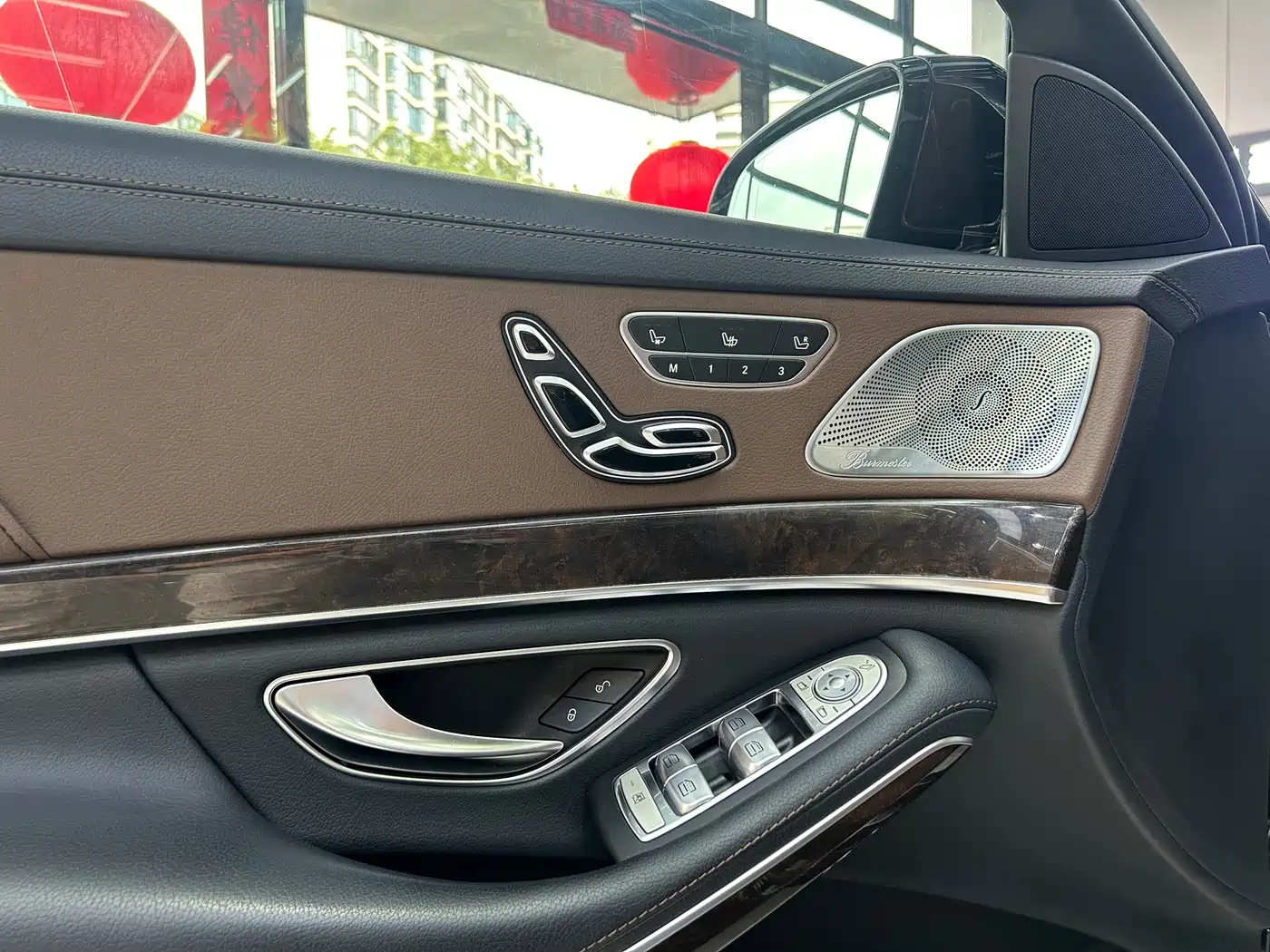 Mercedes-Benz S-Class 2020 S 350 L Premium Edition Collector's Version фото 12