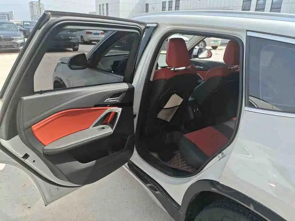 BMW X1 2023 sDrive20Li X Design Package фото 7