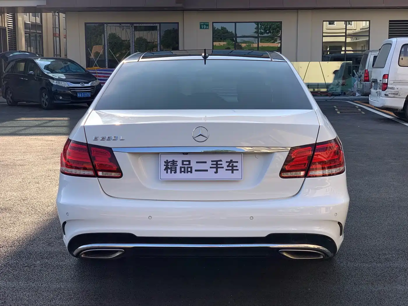 Mercedes-Benz E-Class 2015 Facelift E 260 L Sport фото 5