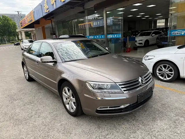 Volkswagen Phaeton 2012 3.0L Executive — фото 3