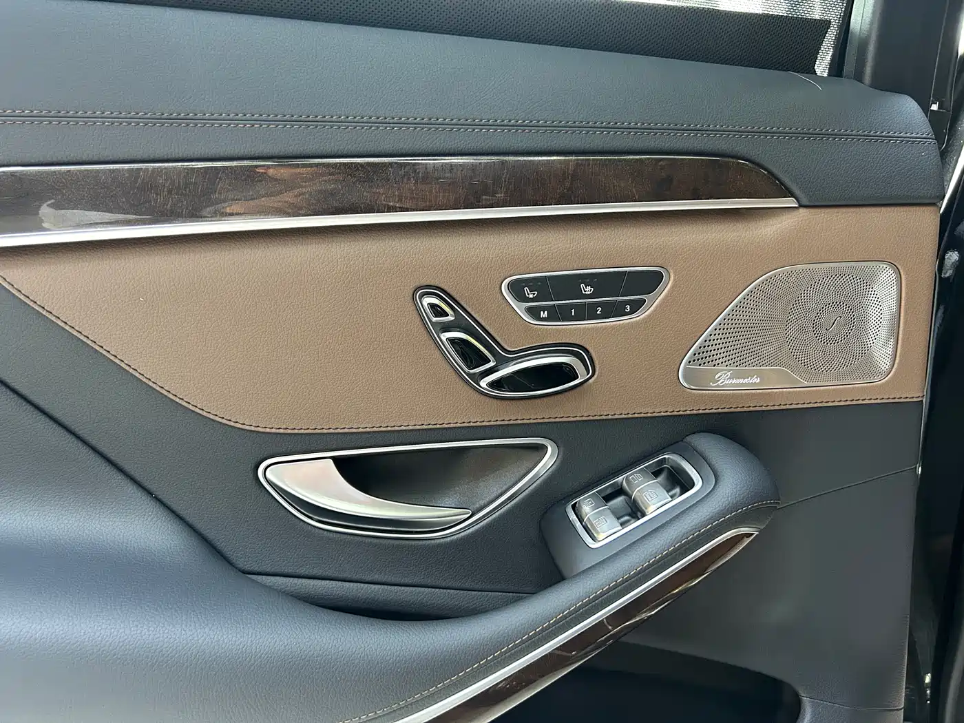 Mercedes-Benz S-Class 2020 S 350 L Premium Edition Collector's Version фото 10