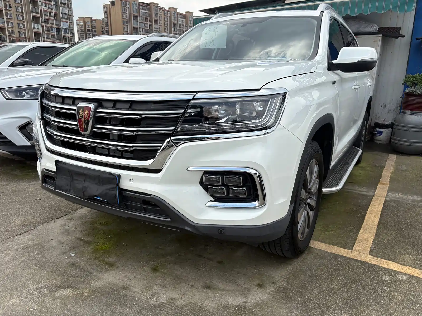 Фото 1 - Roewe RX8