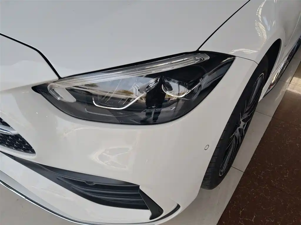 Mercedes-Benz C-Class 2024 Facelift C 260 L Sport фото 18