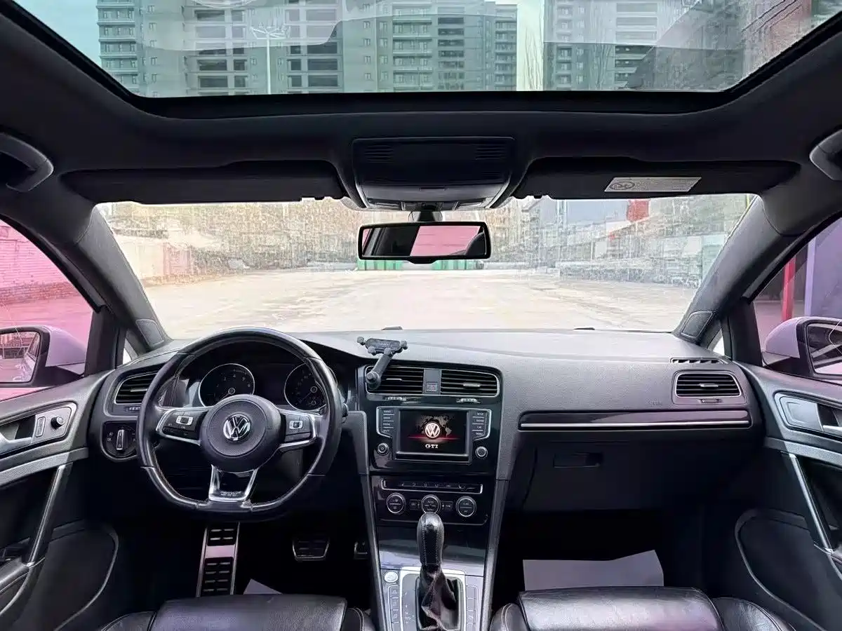 Volkswagen Golf GTI 2016 2.0TSI GTI фото 8