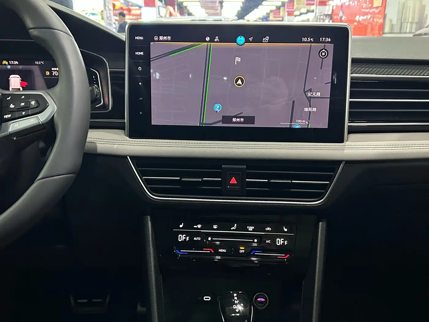 Volkswagen Tiguan L 2024 Outstanding 330TSI Auto 2WD R-Line Dragon Glory Edition фото 17