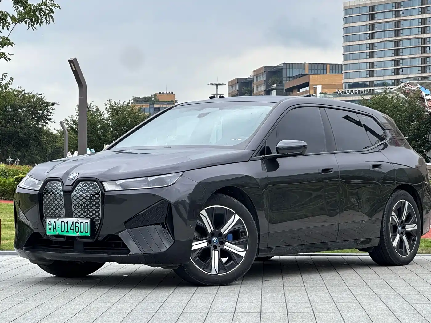 BMW iX 2023 2022 xDrive40