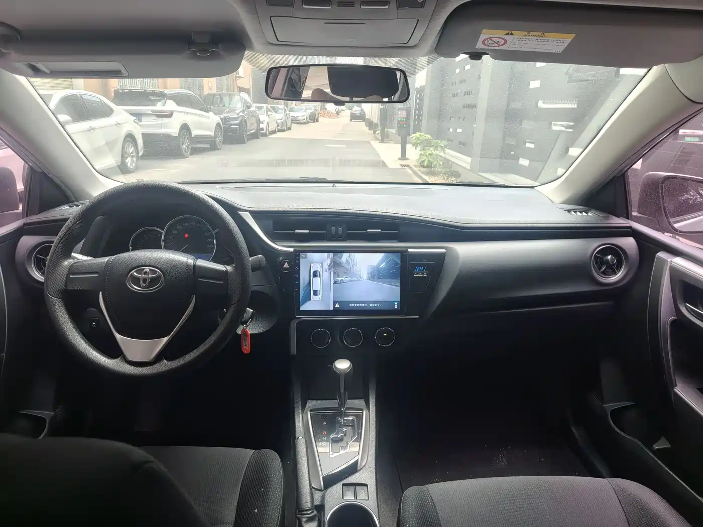 Toyota Corolla 2018 1.2T S-CVT GL Smart Edition фото 8