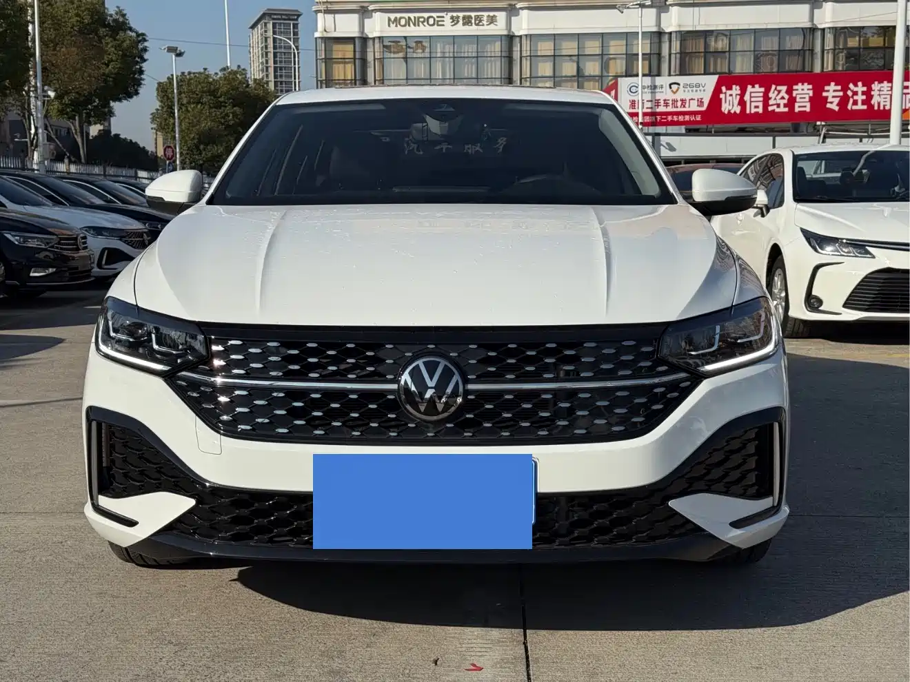 Volkswagen Lavida 2024 Model 1.5L Automatic Starlight 5 Million Edition фото 2