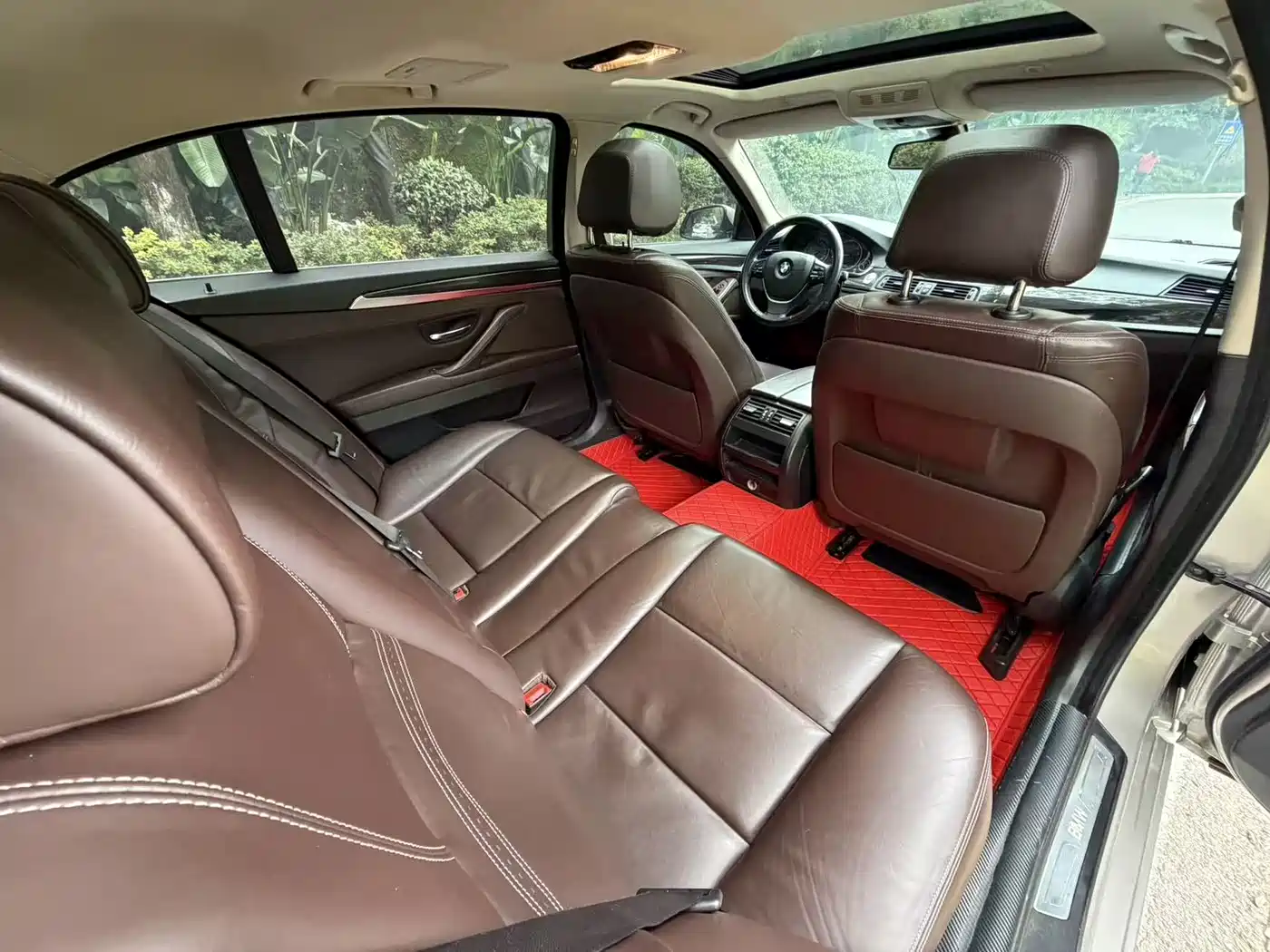 BMW 5 Series 2014 525Li Luxury Design Package фото 5