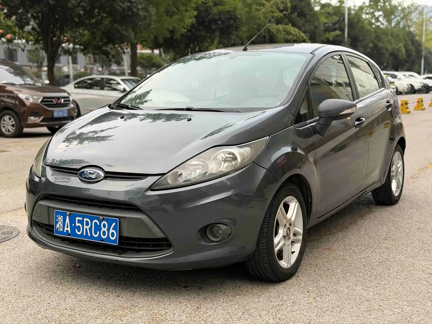 Ford Fiesta 2010 2010 Hatchback 1.5L Automatic Fashion Limited Edition