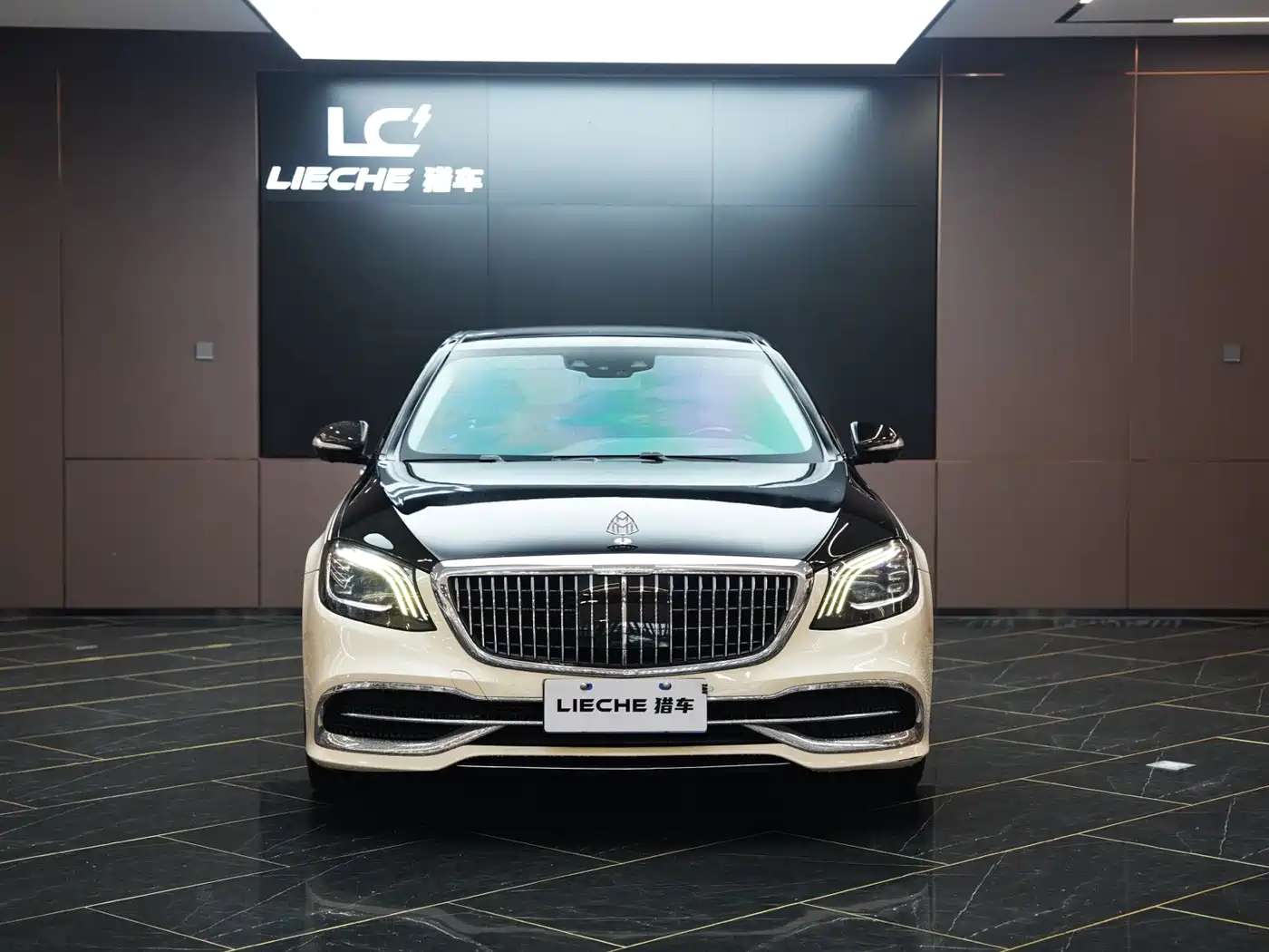 Mercedes-Benz Maybach S-Class 2018 Model S 680 фото 2