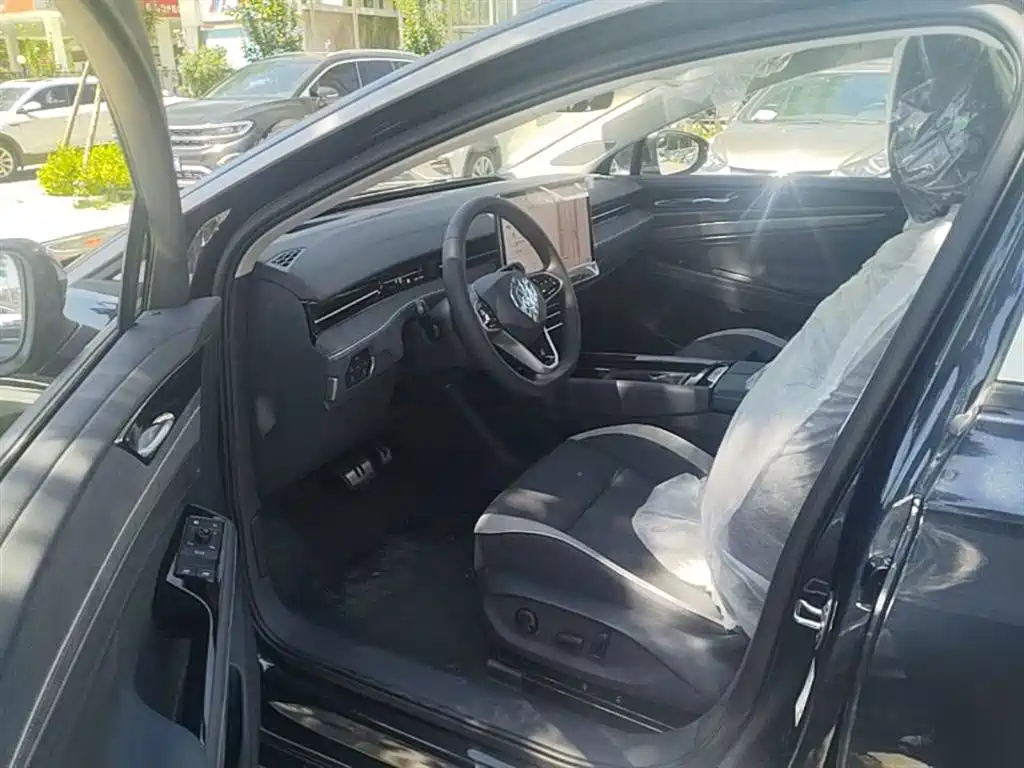 Volkswagen ID.7 VIZZION 2024 PRO фото 23