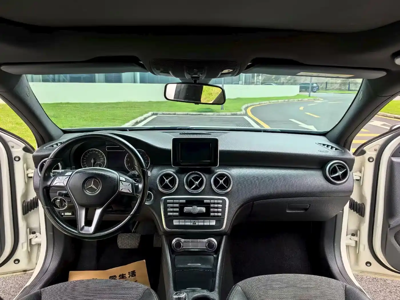 Mercedes-Benz A-Class (Import) 2015 A 180 фото 5
