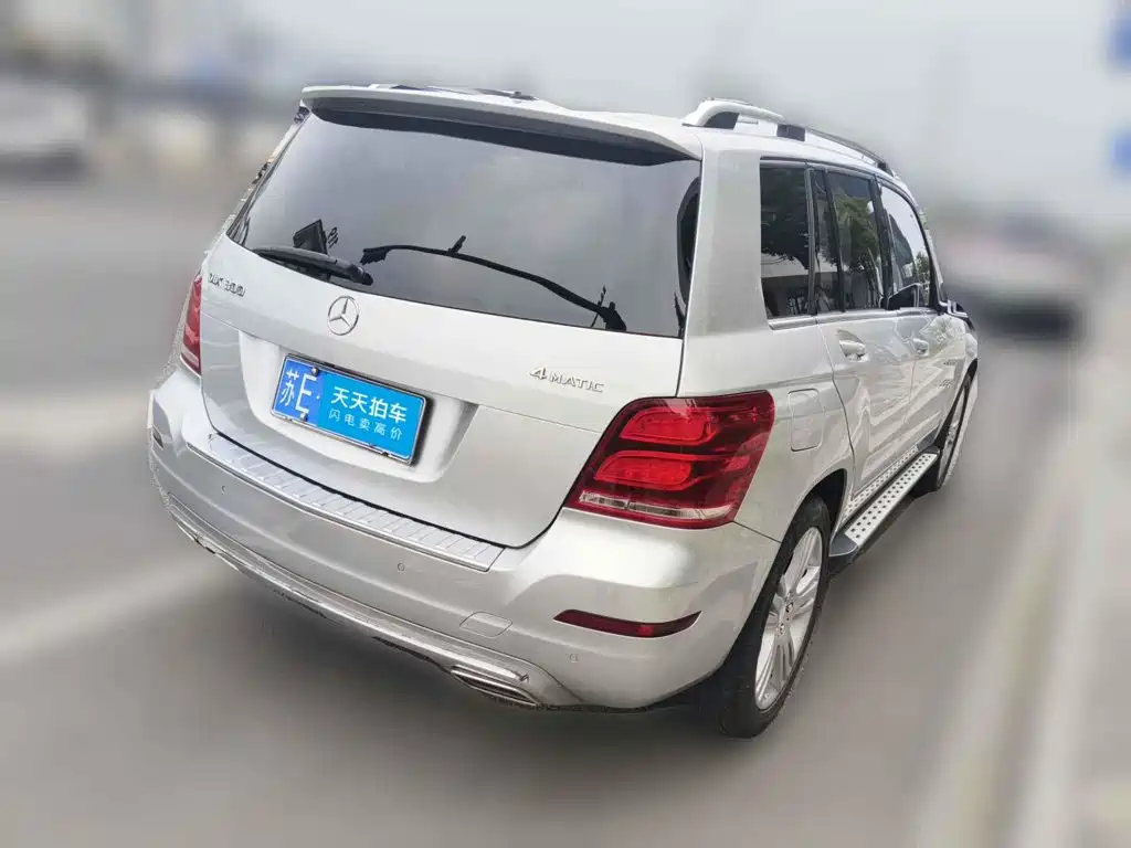 Фото 2 - Mercedes-Benz GLK-Class
