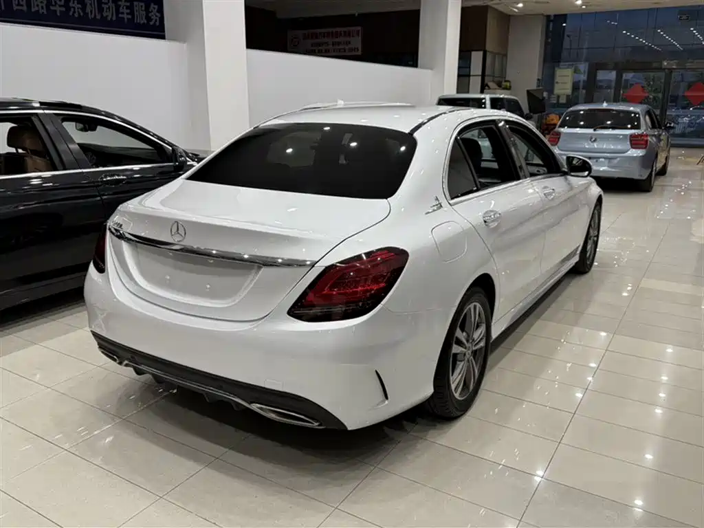 Mercedes-Benz C-Class 2019 C 180 L Fashion Sport Edition фото 25