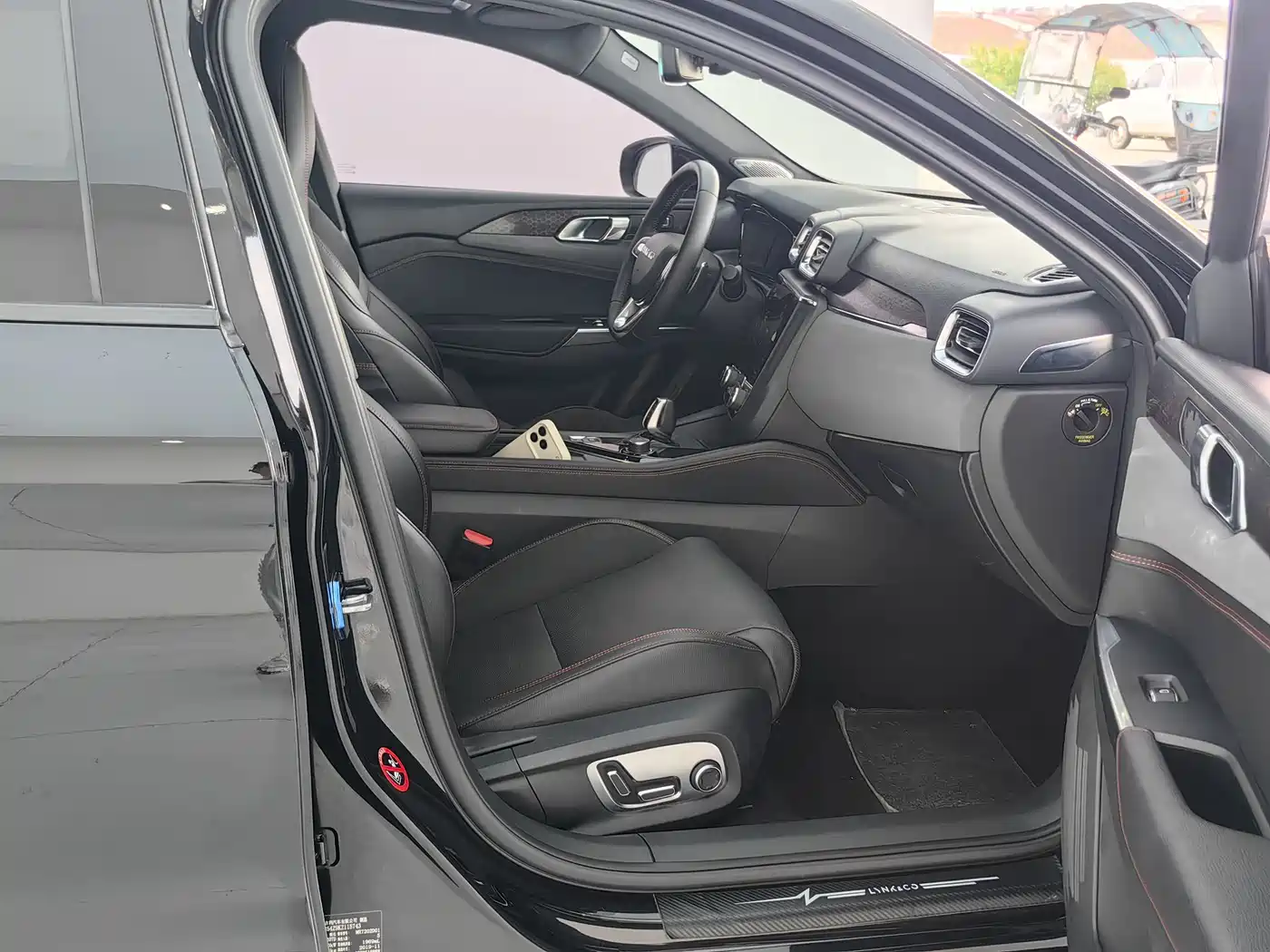 Lynk & Co 03 2019 2.0TD Auto Power Pro Version фото 9