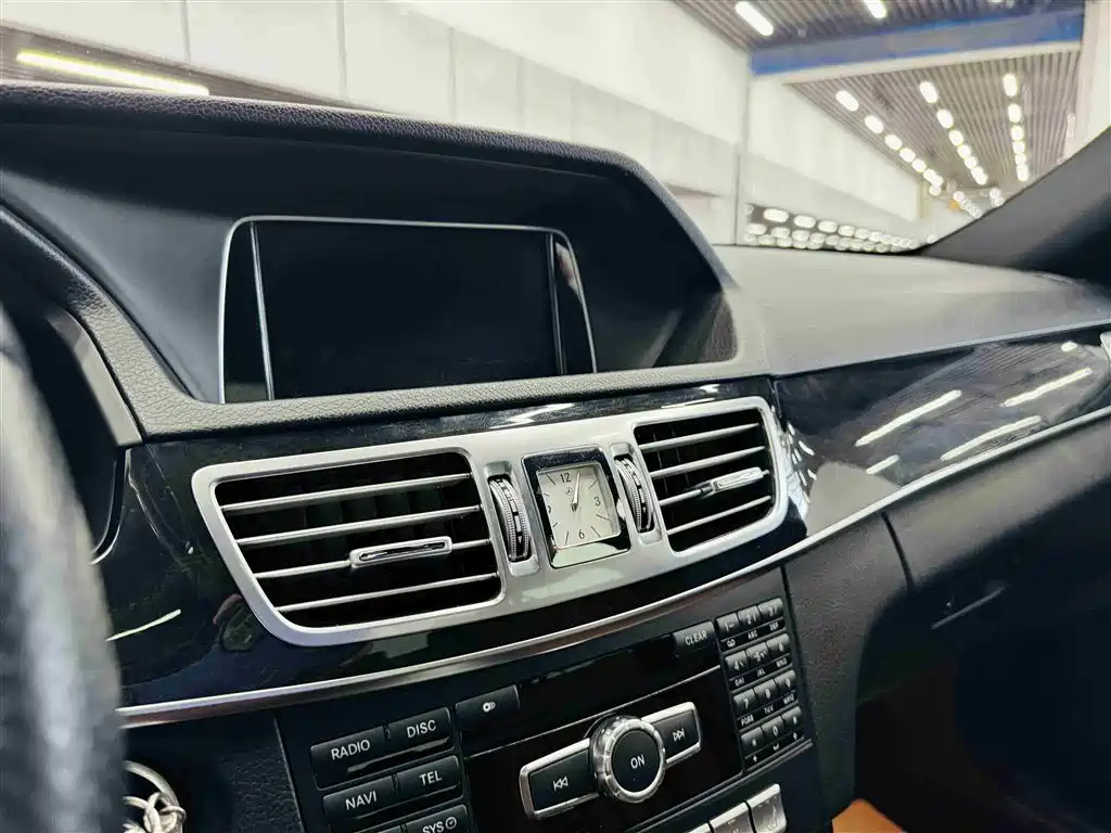 Mercedes-Benz E-Class 2014 E 260 L Sport Luxury фото 14
